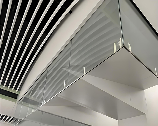 临洮玻璃临洮挡烟垂壁