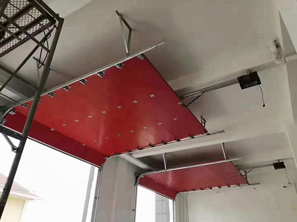 临洮工业翻板门