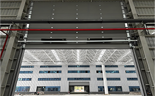 临洮工业提升门